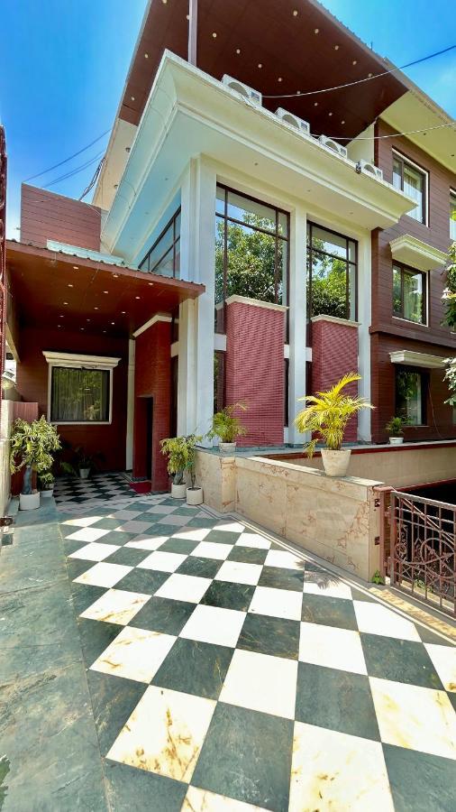 Park Studio Dlf Phase 2, Cyber City, Gurgaon Buitenkant foto